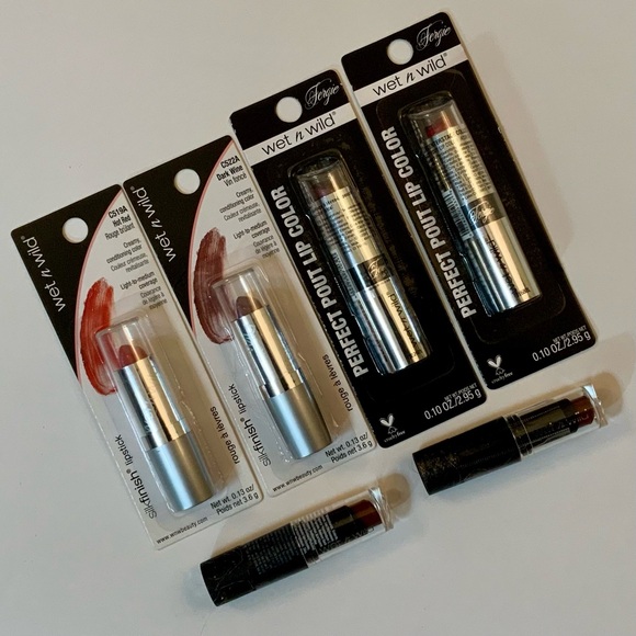 Wet n Wild 68 piece Makeup Assortment Box - Picture 11 of 13